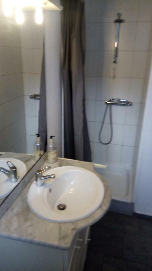 Apartment Number Ten Ypres Esterno foto